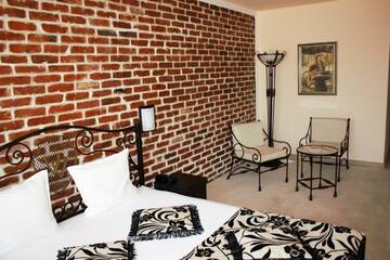 Фото номера Двухместный номер Делюкс с 1 кроватью Отель Hotel Villa Verde г. Gŭlŭbovo 2